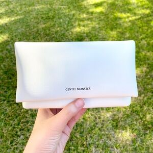 GENTLEMONSTER Pouch Sunglasses Case